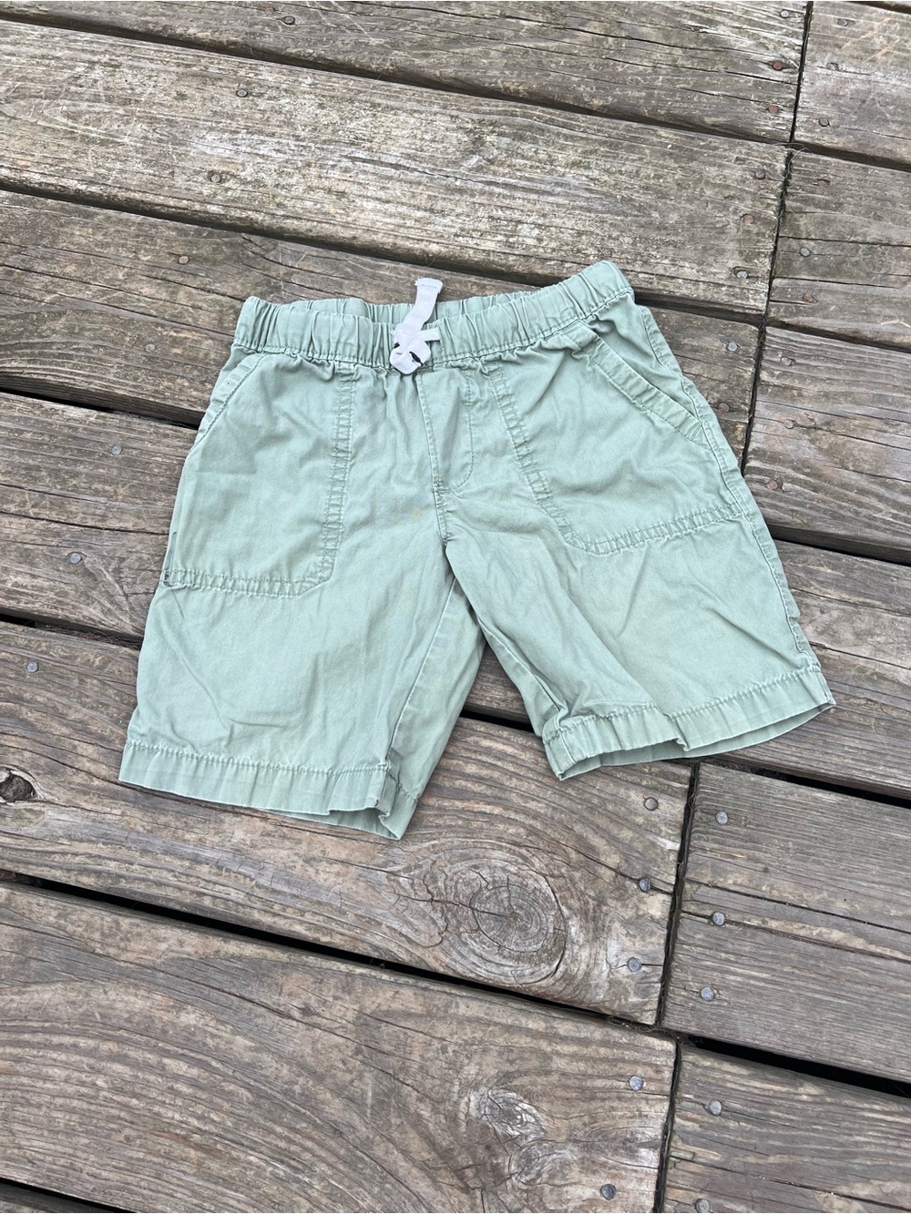 CARTER’S Boys Athletic Drawstring Shorts in Light Sage Green size 4t